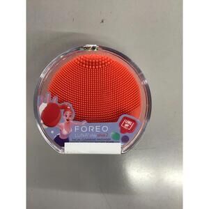 Foreo Luna play plus 2 facial cleansing massager peach of cake several available